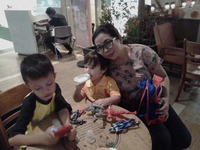 AmilGagula's tweet photo. @AllianzId Saya Istri dan anakmu keluarga team, weekend time.
#MyTrustedPartner https://t.co/xbYmrYtbJ8
