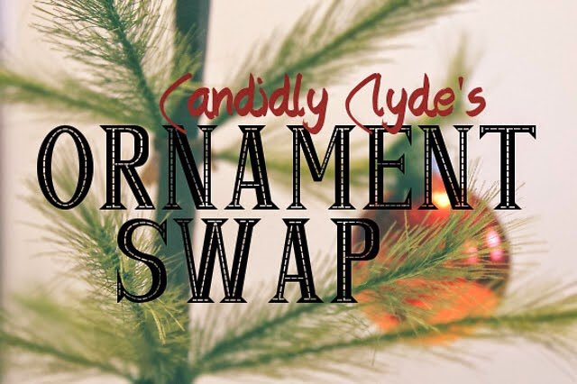 dmarieolsen's tweet photo. It's the fourth annual #ornamentswaparoo! Sign up by Nov. 14! https://t.co/ggm9CJN1bX #swap #mailswap #ornamentswap https://t.co/nBiFaMXO29