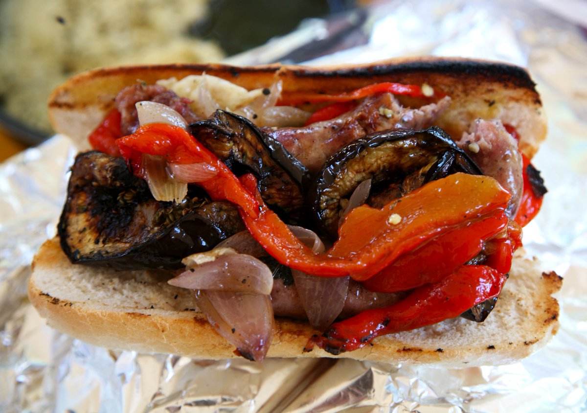 ACJ_HandMade's tweet photo. HandMade barbecue: sausage, eggplant, peppers, onions, cheese, oil, lemon, salt, spices. 
#ItalianCuisineWorldSummit https://t.co/oy6V1YKTsn
