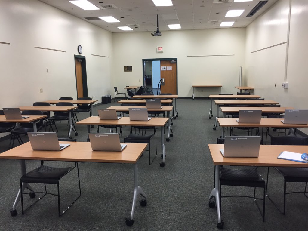 AugustoSellhorn's tweet image. We're ready to start our next 6-week @CoderDojo in New Tampa, library has new tables & whiteboards! @CoderDojoTPA