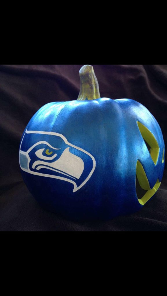 AtcRayam's tweet photo. Go Hawks https://t.co/F8WoQwBCAI