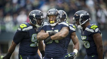  Happy Gameday-Birthday, Bruce Irvin! 