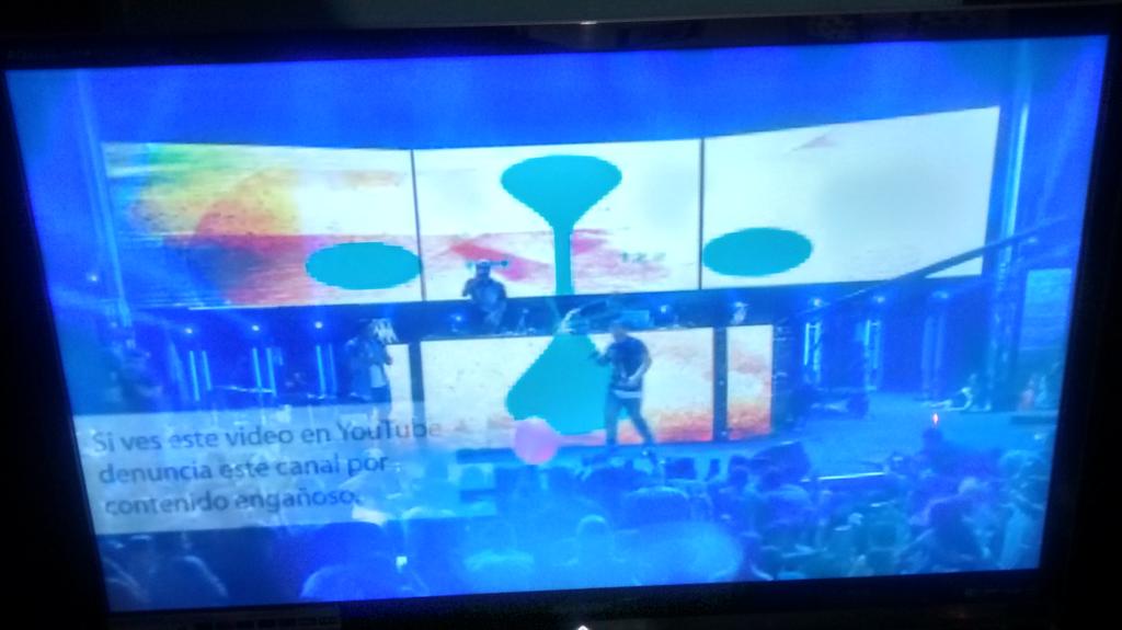 Gibson97MG's tweet photo. #TransformDJ's #lumination2015 ;) https://t.co/YuCmOHFOiV