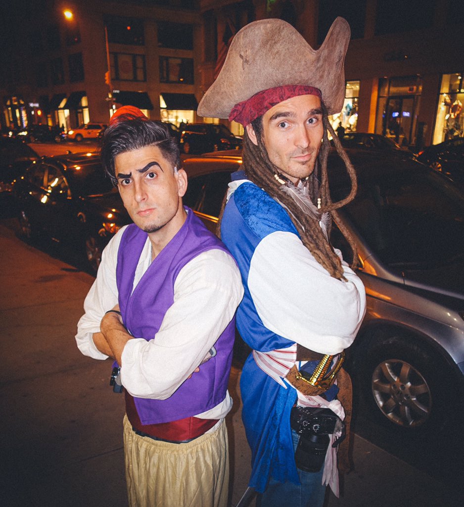 louiscole's tweet photo. Who's your favourite? Aladdin or Jack Sparrow? @Jessewelle #halloween2015 https://t.co/zC56sWErhD https://t.co/eJZZfBVwoC