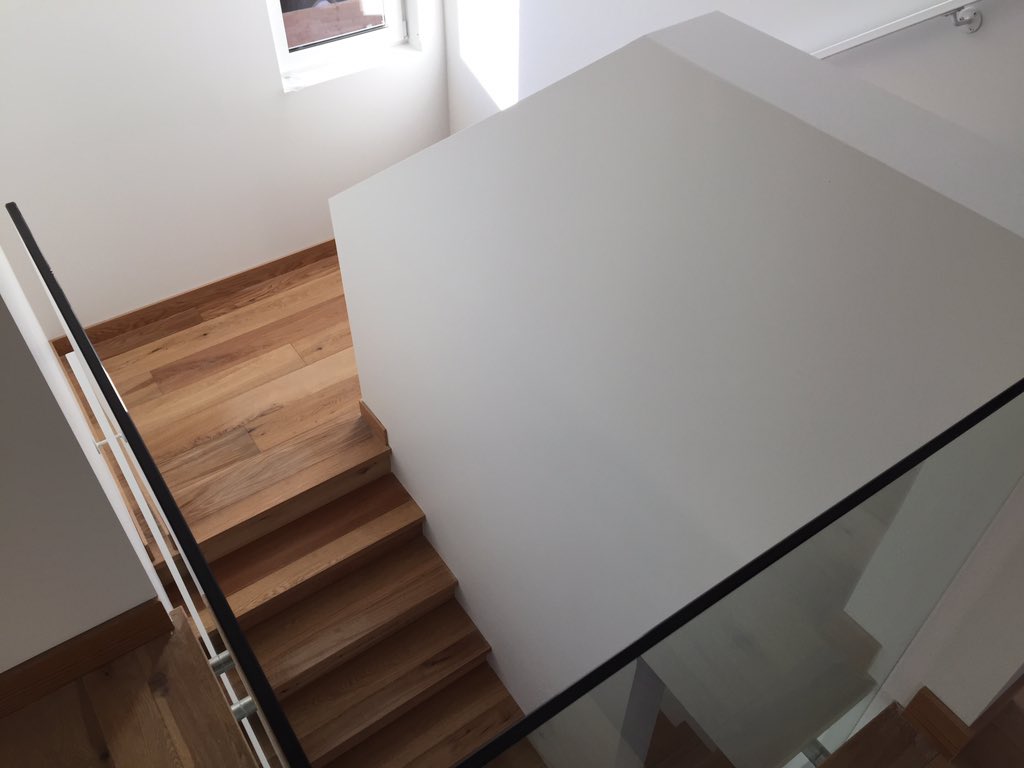 HousebrandArch's tweet photo. Another view of the all white FAB house with this minimal stair detail in wide plank white oak. #FAB #housebrand https://t.co/JVHqY6ynBq