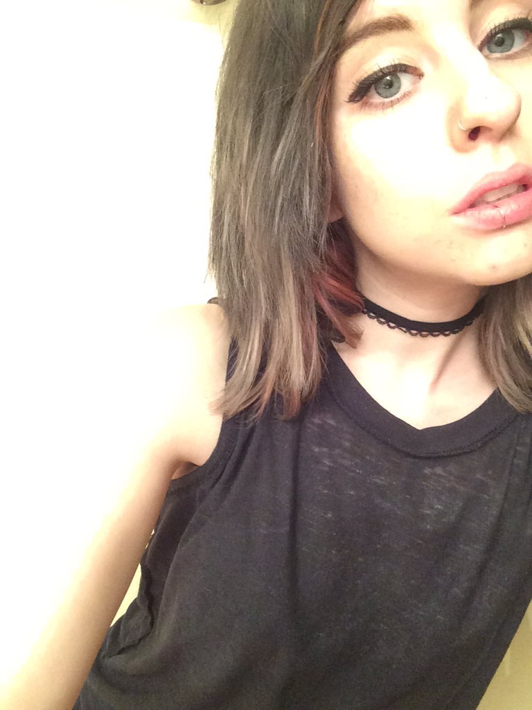 Carly Incontro on Twitter "TreTzyTV thanks I wear a Carly Incontro on Twitter "TreTzyTV thanks I wear a