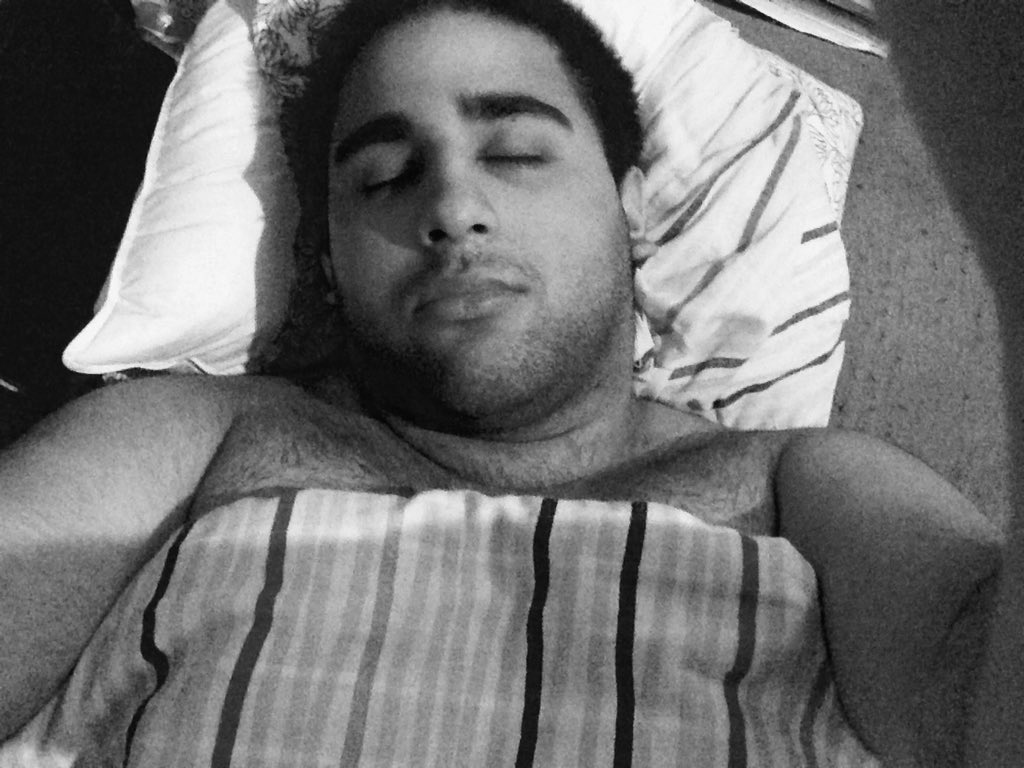 AndyBehbakht's tweet photo. It's almost insane how much I've been sleeping this weekend - way more than I expected/planned to. #AndysWeekend https://t.co/s7B1qmU4sg
