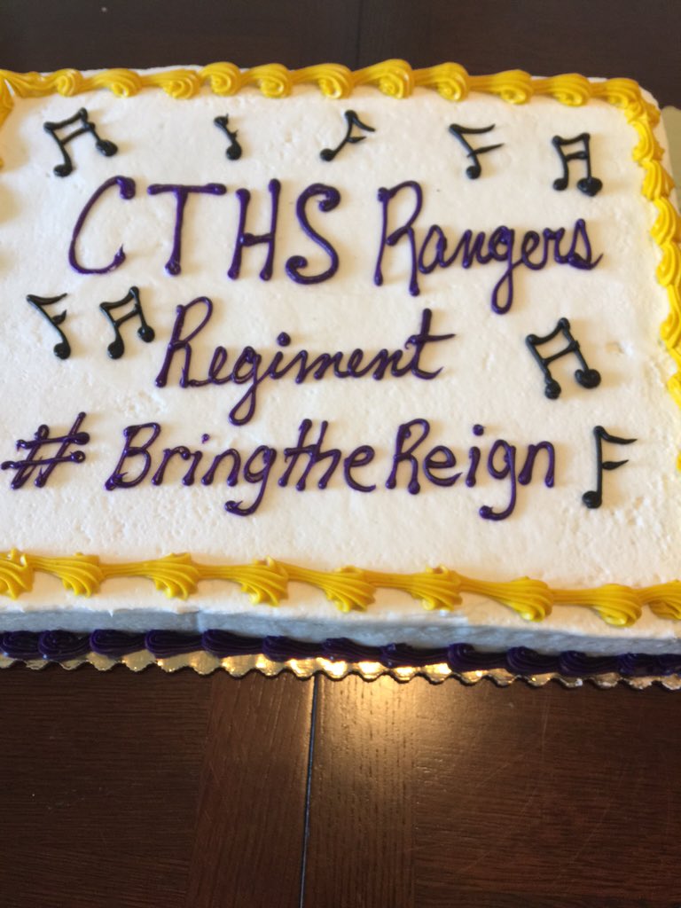 BKB11tb's tweet photo. What's a party without a cake? @RangerRegiment https://t.co/iVngyNA3xx
