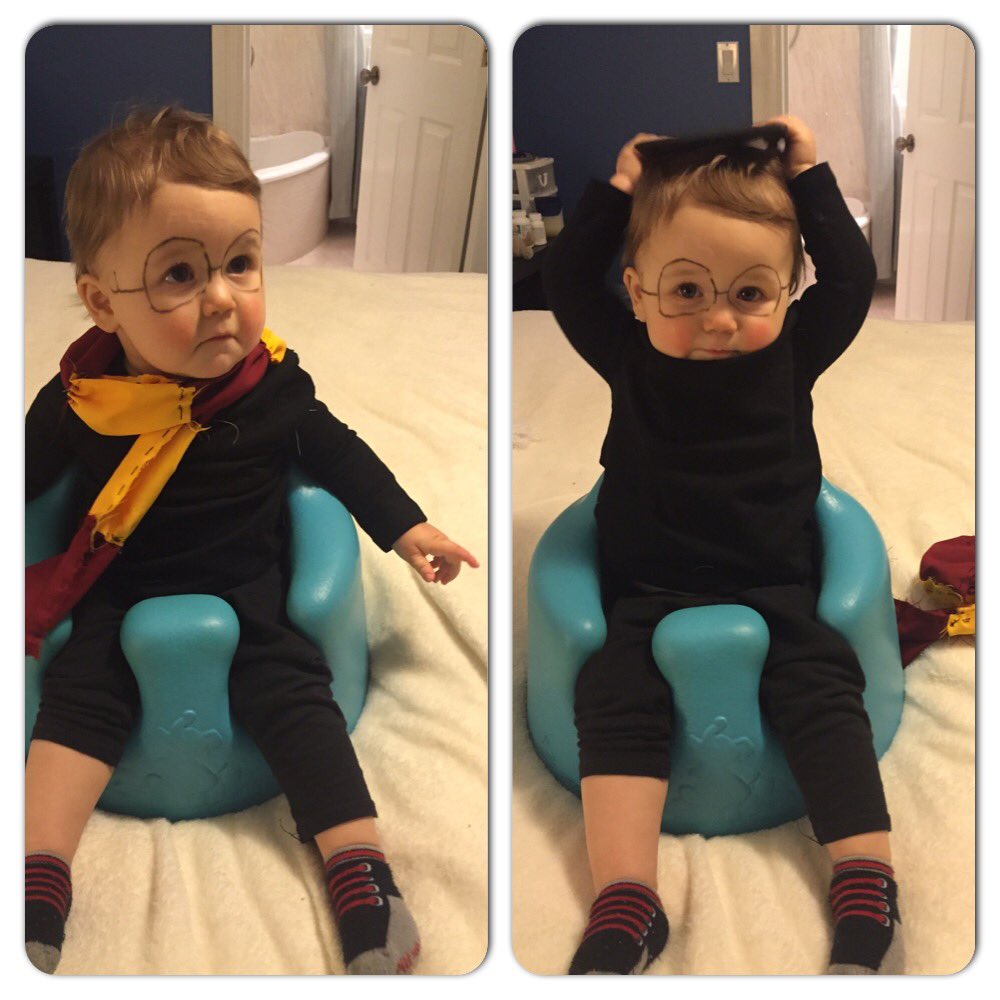 FaceDetective's tweet image. The difference between Harry Potter and Steve Jobs ain't nothing but a scarf.