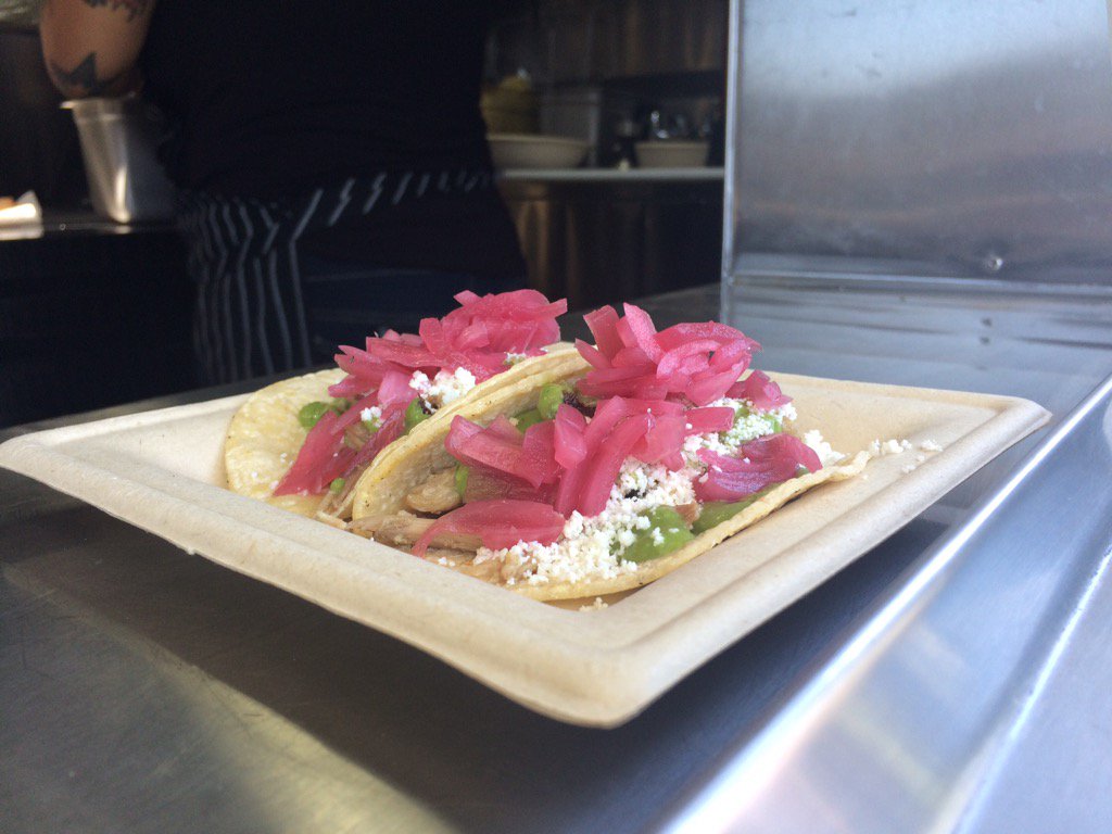 Having a great time at the final 2015 day at #OffTheGrid's #PresidioPicnic. Here 'til 4pm.   #SanFrancisco <a href="/otgsf/">Off the Grid</a>