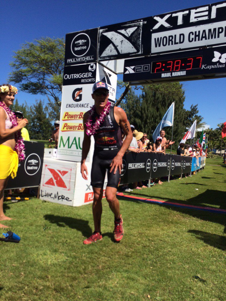 TriathleteMag's tweet photo. Braden Currie finishes 2nd! #xterramaui https://t.co/81pAwE7JPJ