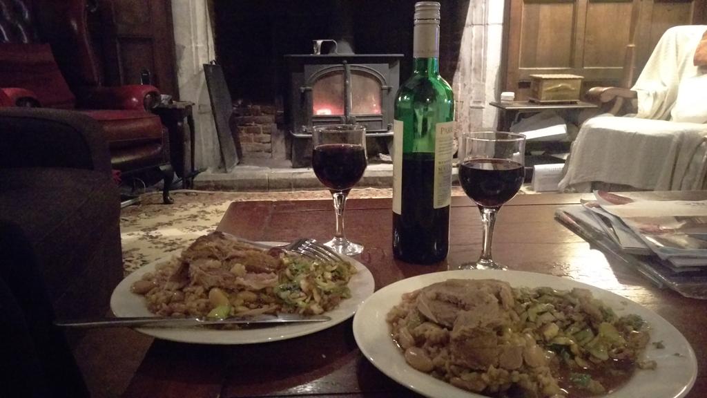 normallifeagain's tweet photo. Perfect end to a day in the garden. #brisket  #wine #logfire https://t.co/MCXY6BVwhQ