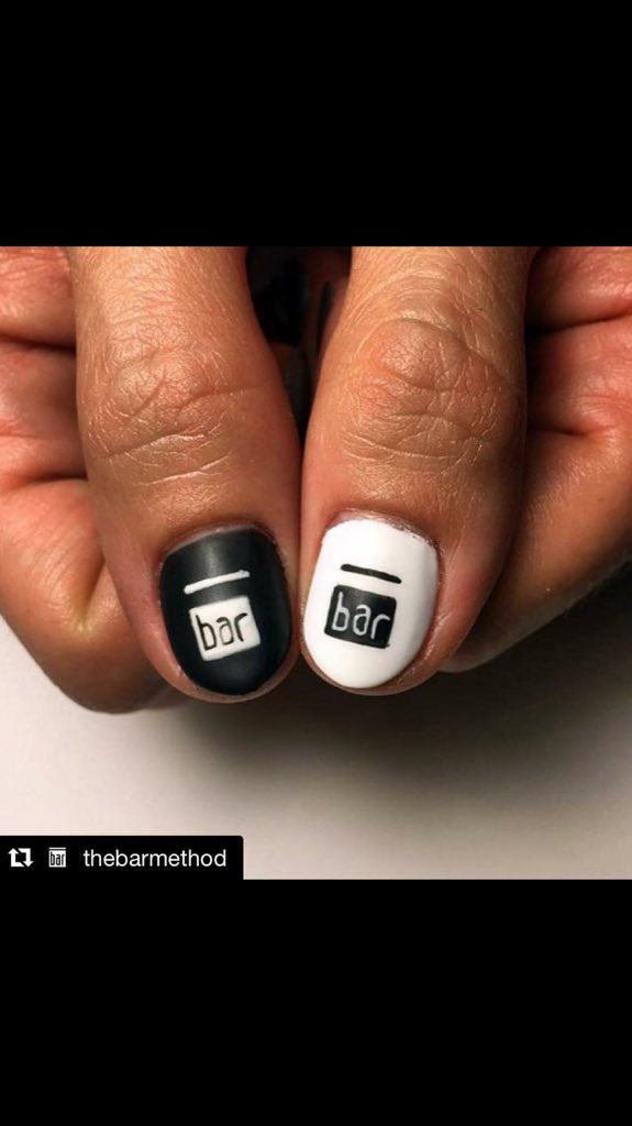 barmethodirvine's tweet photo. #sundayfunday We love Bar Method so much we show it in all ways possible! #nailart #barmethodirvine #barmethod https://t.co/z7OomKU4CR