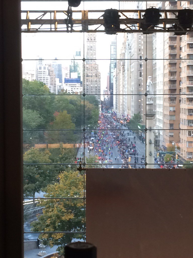 TipJarNYC's tweet photo. Gotta say, it is an impressive view. #nycmarathon https://t.co/5Dh33QKlTu