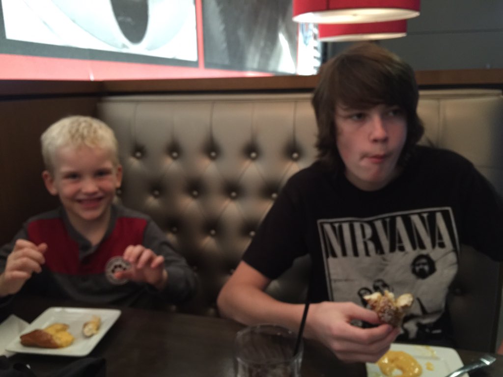 cazwizzle's tweet photo. Grabbing an early dinner &amp; playing in the arcade with @zrcaswell &amp; Logan at @DnBOrange in @destinyusa! https://t.co/yCGhqwS3rv