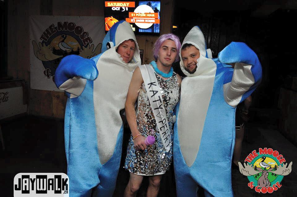 mooseandgoose's tweet photo. Friday Halloween #CountryNight Pics on FB!
https://t.co/PFlfR0PpRx
FYI...Next Fri. #MechancialBull is back https://t.co/hFPEk80owy
