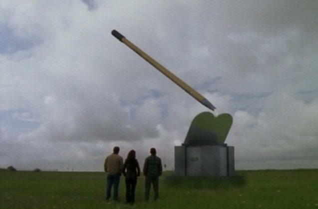 smilingsandra's tweet photo. @fakeGAINER Worlds biggest ho(e) #cornergas #HoGate https://t.co/WJJ1sWrt6V