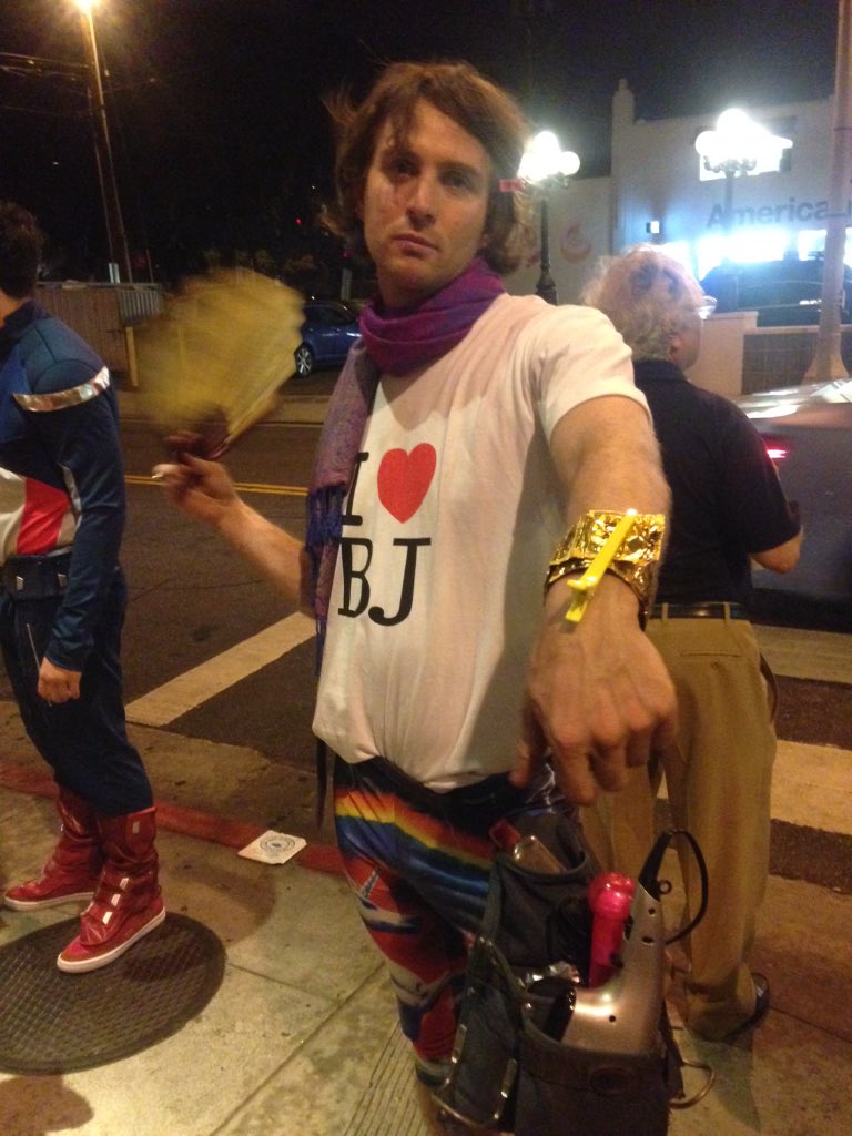 Humanethology's tweet photo. I give you the #thegayhairstylist! #incharacter #living #allnight. I would like to thank a #4yearolds #brilliantmind https://t.co/fqHAnqD3LK