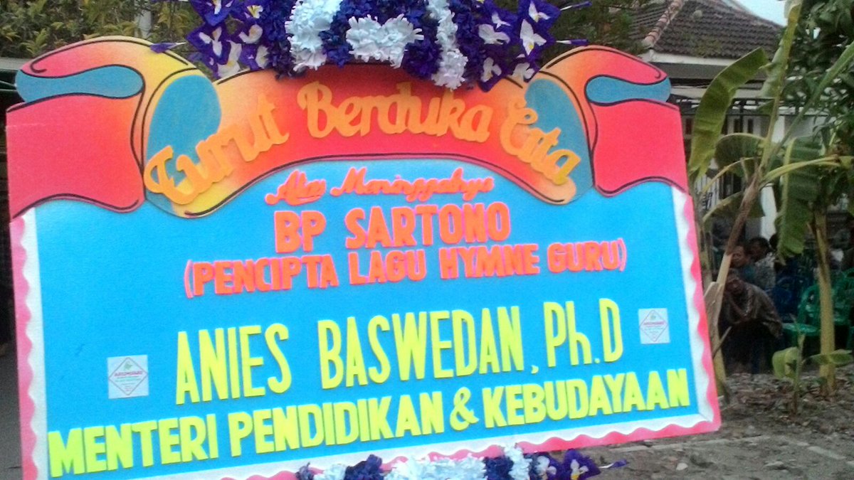 Semoga lagu ciptaannya terus menyemangati para guru. 01.11.15 #guruteladan #indonesia #guru