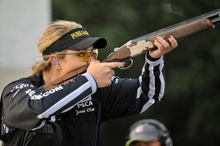 PSCATOUR's tweet photo. #girlswithguns #psca pro @JenniGSC looking good and #shooting well! #shotguns #sportingclays https://t.co/Ip5xCQuZLH