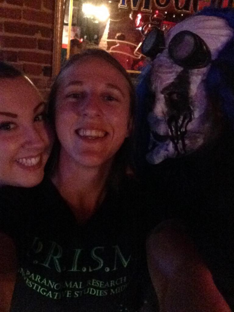 CeeLaPow's tweet photo. PRISM having a great time on the #HauntedHangover bar tour! @prismkelley @HitThatDive1 https://t.co/htCttA0KVc