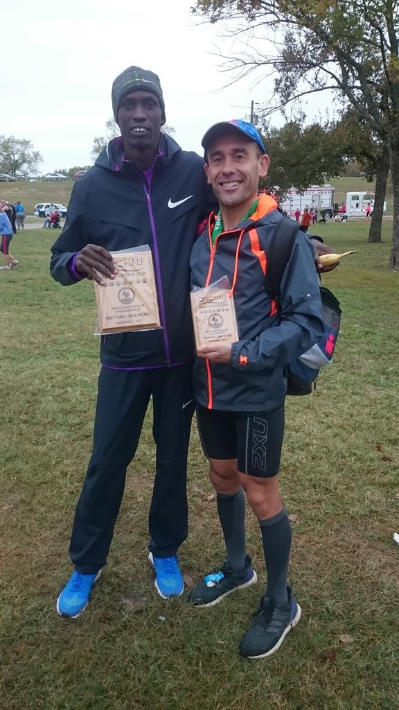 angelvidalboldu's tweet photo. Proud of running with kenyans @DallasRunClub HalfMarathon in WRLake!3rdMaster,15thOverall,1:20:15h @ClosPonsThaiRun https://t.co/feZuWKFebS