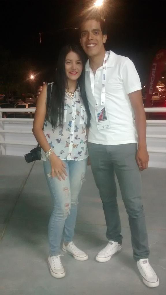 VivianaVivi1893's tweet photo. Un recuerdo de lo que dejó esta Copa mundo de ciclismo en pista con el gran @jarlinsonpantan @TrackWCupCali #CaliWTC https://t.co/YWQ4sSXysg