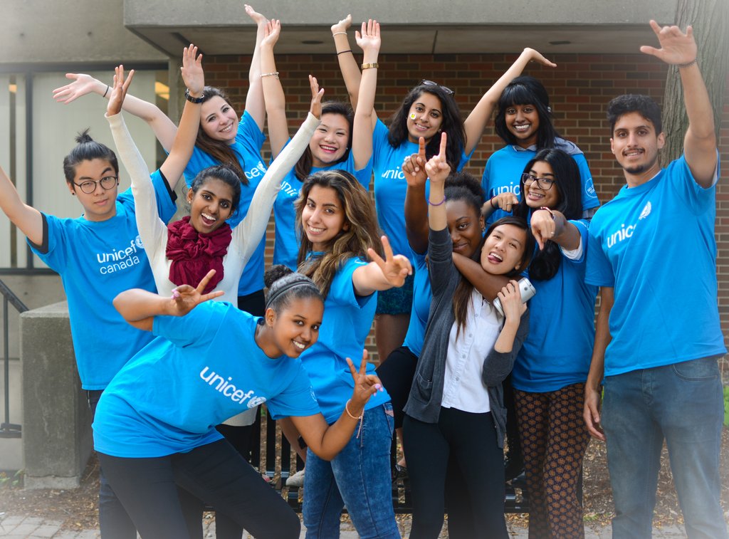 itshiranya's tweet photo. YorkU's UNICEF team! Love this lot!! https://t.co/uNyLjgVyiK