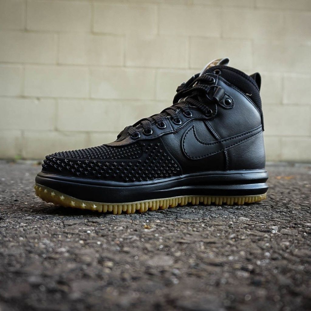 nike duckboot canada