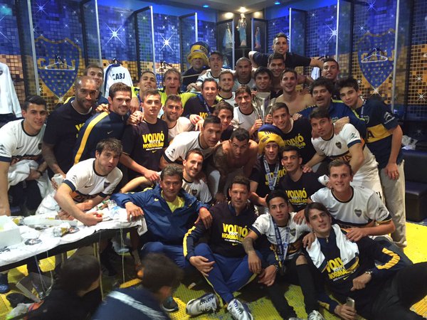 BocaJrsOficial's tweet photo. #BocaCampeón https://t.co/rEzugKHk9t