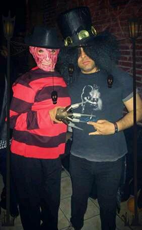WZ_SLASH tweet picture