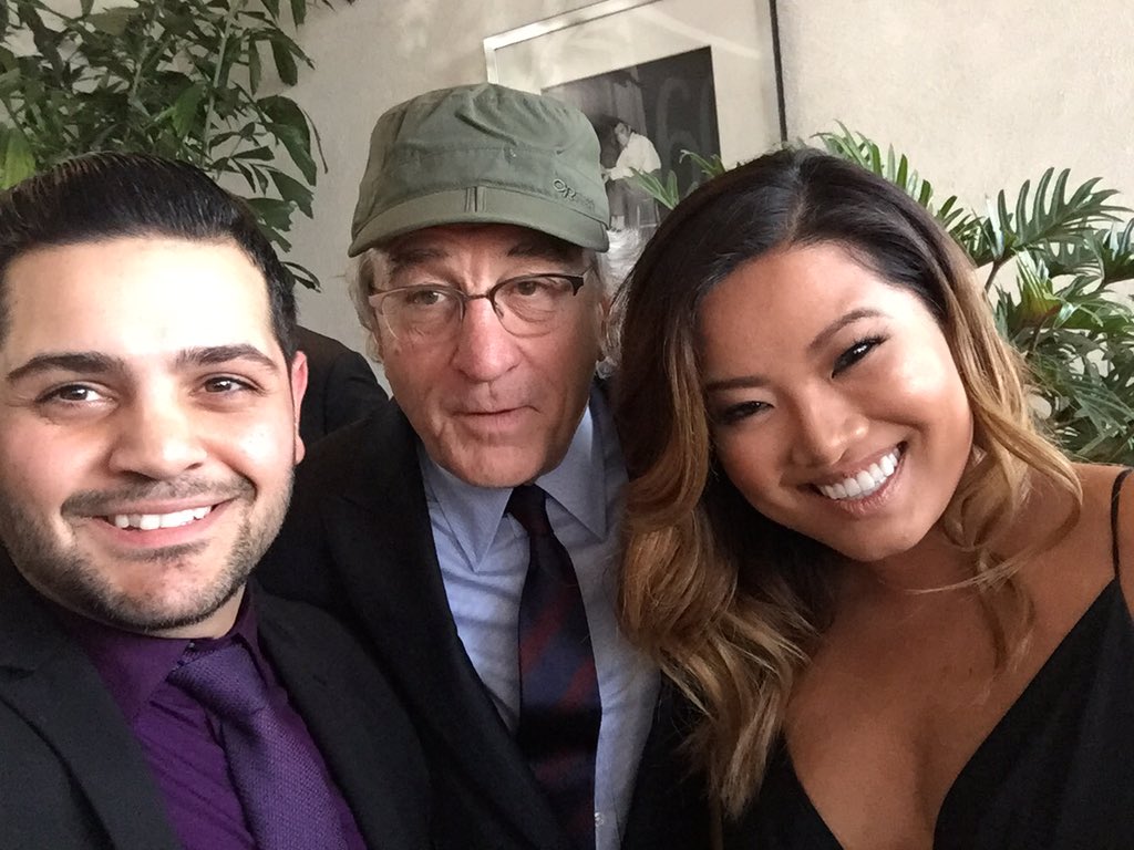 mikecostello's tweet photo. #RobertDeNiro tonight is always on point #HollywoodAwards @XiXiYang #tweethot #hollywoodfilmawards https://t.co/40oXj6YjiX