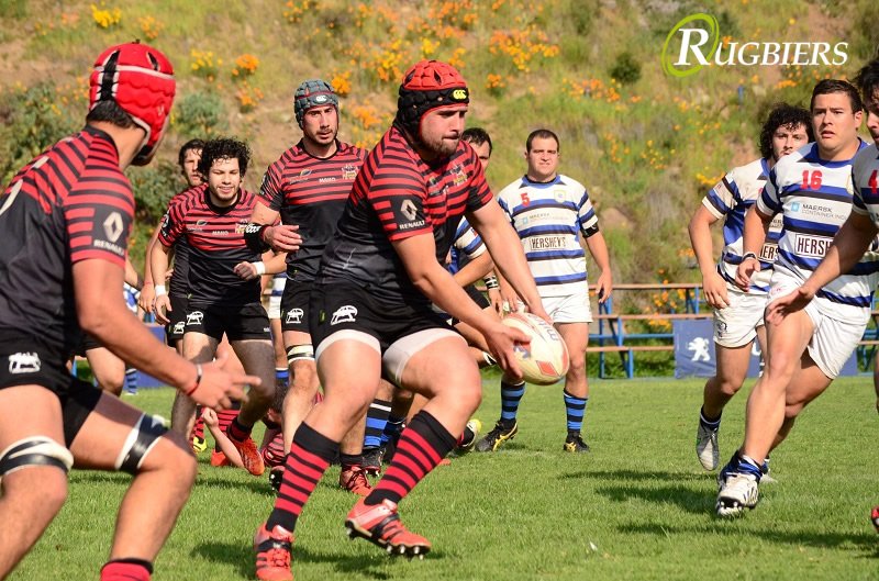 Rugbiers_'s tweet photo. Navales sufrieron para superar a @rucamanque e irán por el ascenso @OldNavyRC https://t.co/7IcMsY8iI5 https://t.co/FI0219bDeh