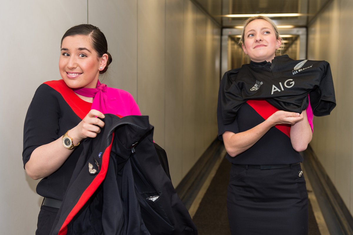 Qantas's tweet photo. A bet is a bet. Today we followed through with #AirlineWager and we accepted jerseys from @FlyAirNZ. https://t.co/2Vk6zJGfNV