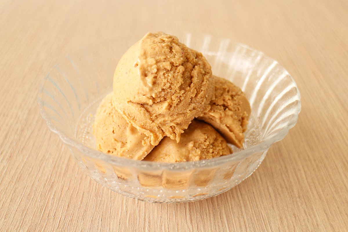 chefgretel's tweet photo. #icecream #recipes #recipeoftheday #pumpkin Smooth and delicious. This pumpkin ice cream... https://t.co/Bxf9fNksw7 https://t.co/b4OSbEsSGd
