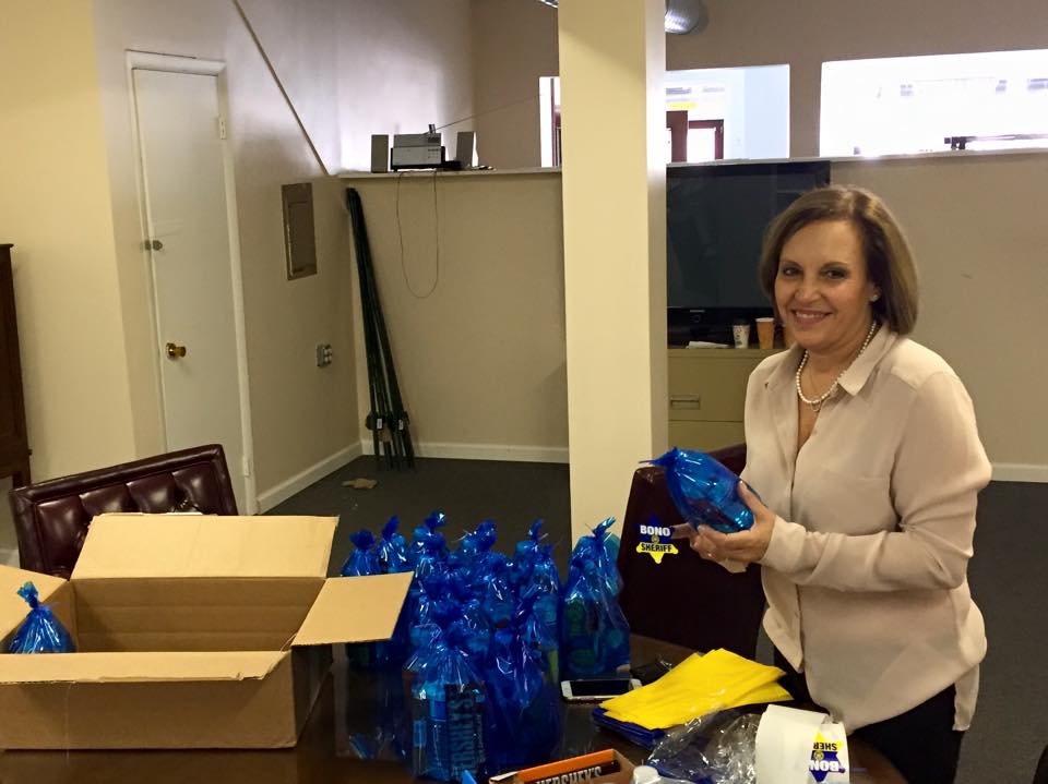 sheriffbono's tweet photo. Thanks to Susan Battaglia for helping to get materials ready for #ElectionDay! https://t.co/fnayk5tUhQ