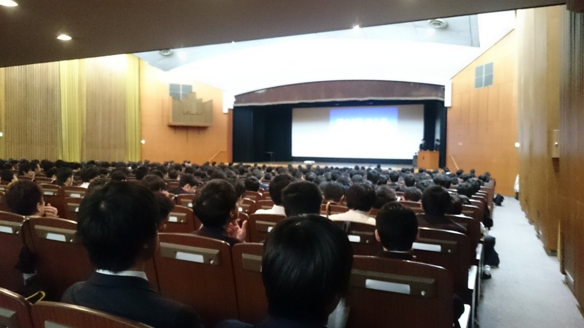 official_rif's tweet photo. R.I.F.開催です!
今日はあいにくの天気ですが、ぜひ今日と明日は立教池袋へお越しください!!
#RIF2015 https://t.co/sIiFVrZoxd