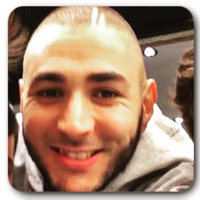MrsElena_M's tweet photo. #SomeThingLikeBenzy π
#BenzemaPerfectPlayer #Perfect #Benzema #KB9 #KB10 #KarimBenzema #K #KarimStyle @Benzema ππ https://t.co/jSlcmDj3F2
