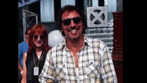 AnnetteDam1's tweet photo. #missingbruce Simple as that. https://t.co/Sr04mruMgs