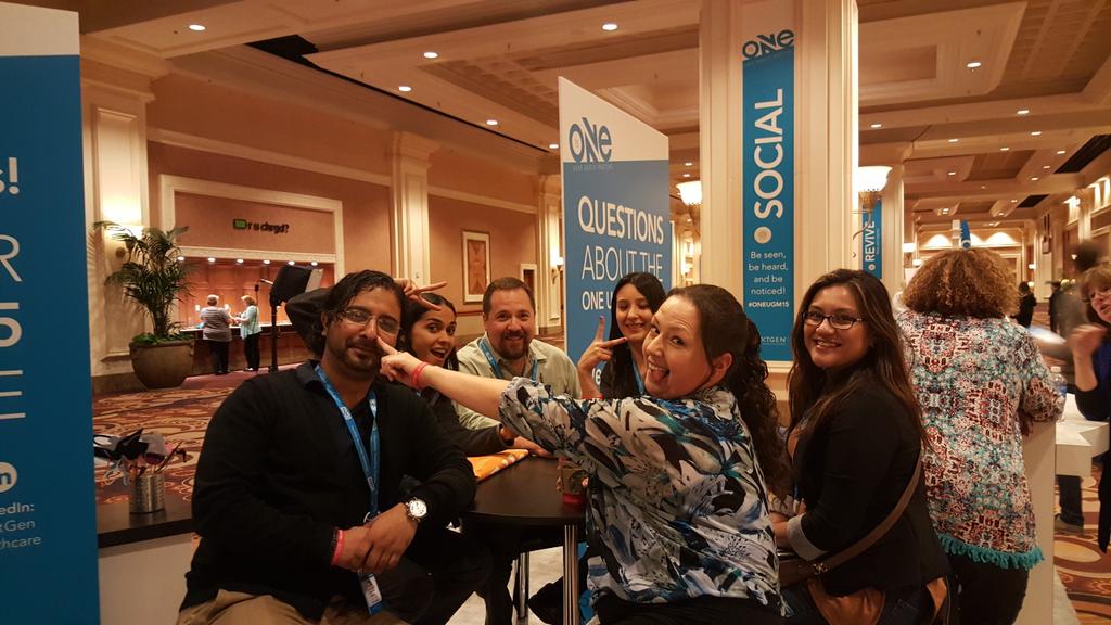 AkwardMom's tweet photo. #oneugm15 https://t.co/BcCKXDrGPa