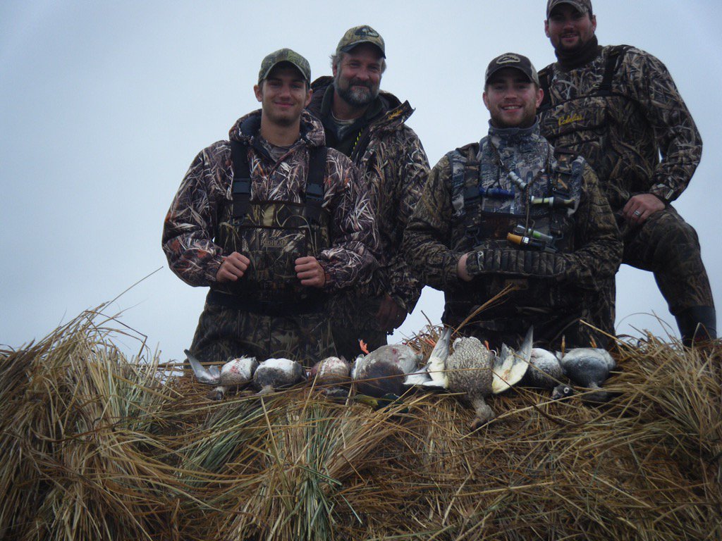 GremaudBrent's tweet photo. Ready for many more! #Duck2015 #TheColosseum @TonyVandemore @RigEmRight https://t.co/1cWhsHNqni