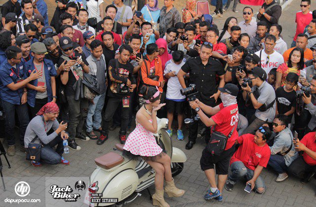 .<a href="/SURYA_MOTORLAND/">SuryanationMotorland</a> 2015 Malang Diserbu 20 Ribu Pengunjung
j.mp/1l2EQAh
#suryanationmotorland