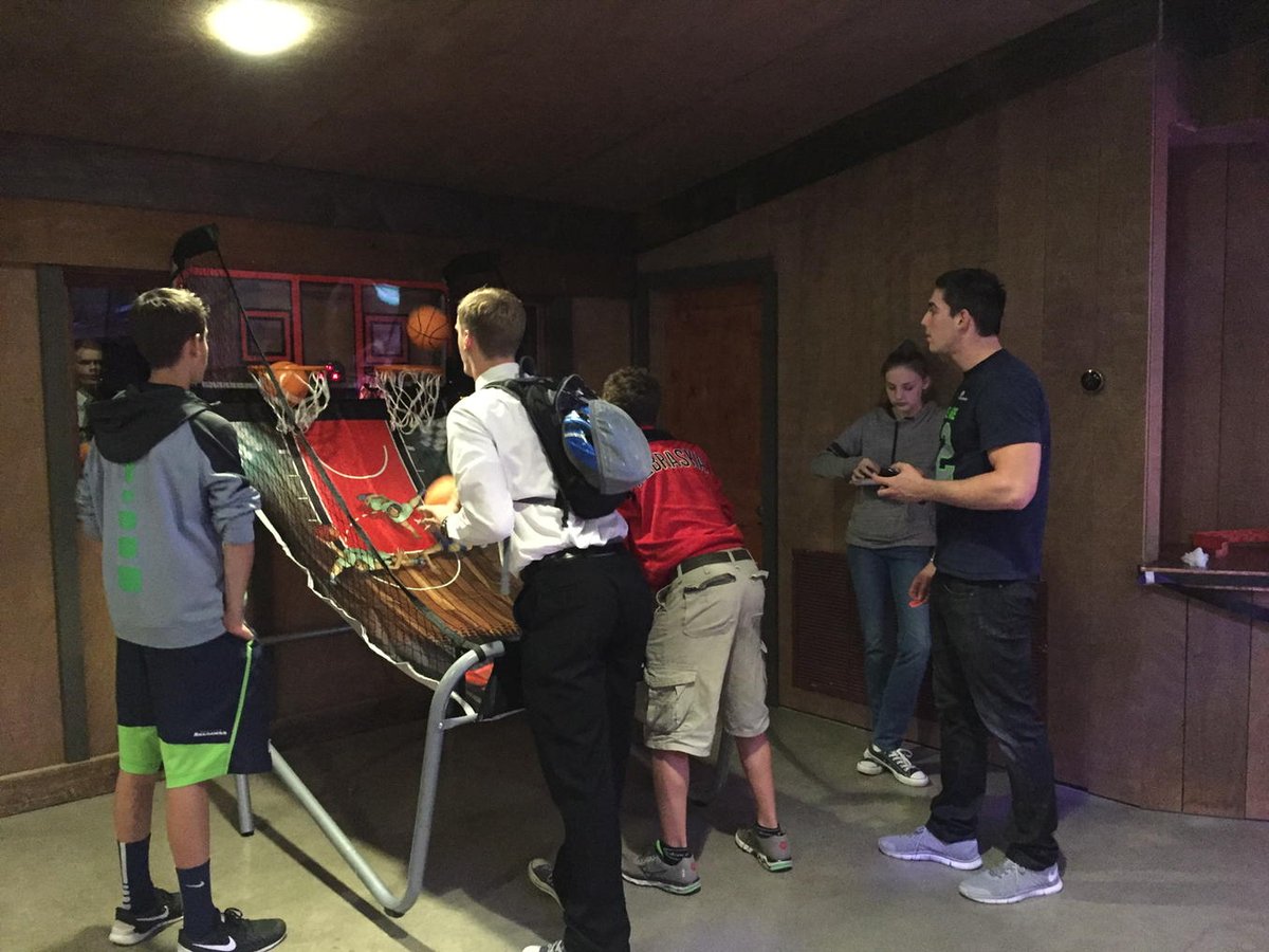 NCYSrHigh's tweet photo. Ballin it up!! #NCYHalloween15 https://t.co/g2FanHXBlj