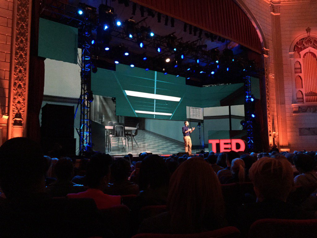 BeGeeky's tweet photo. @seanmccomb Teachers must "love first and then teach." #tedtalkspbs https://t.co/caqt8stQk2