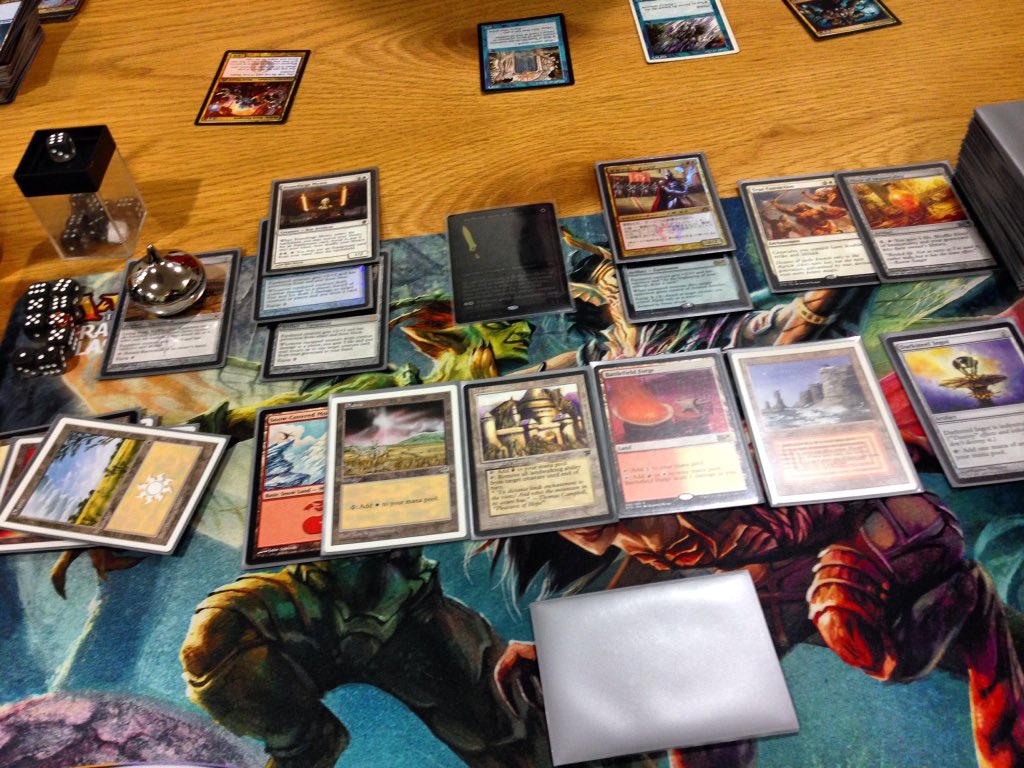 AzyxA's tweet photo. Things are gettin' exciting. #Tajic #edh #mtg @TolarianCollege @TheManaSource @commandcast @Sarterus #slime https://t.co/dAcJ5lCRD6