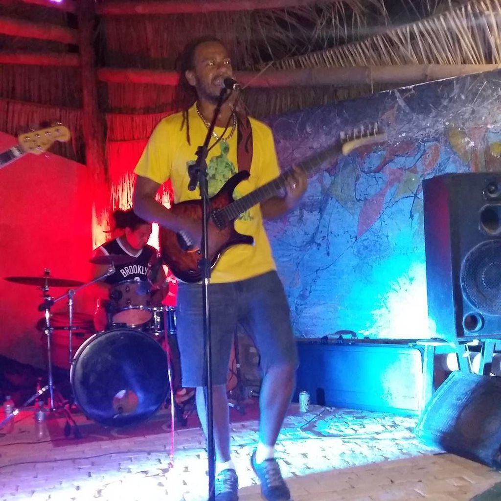 weKitesurf's tweet photo. Ao som de @rastafeeling #rastafeeling  #digaSimaomundo #kitetrip #kitesurfpernambuquinho #kitesurf #Kite #pernambuq… https://t.co/kr142I7iO6