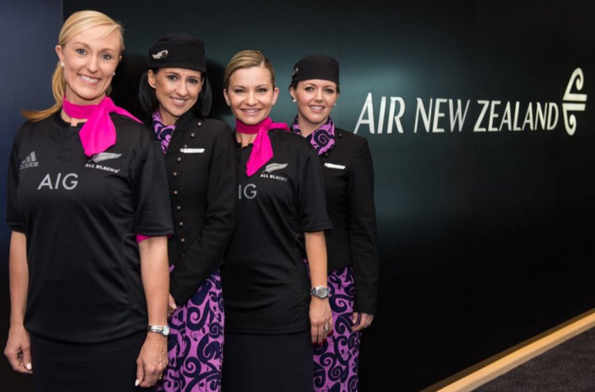 Made in new zealand. Air New Zealand стюардессы. Air New Zealand Cabin Crew. Униформа Air New Zealand. Air New Zealand бортпроводники.