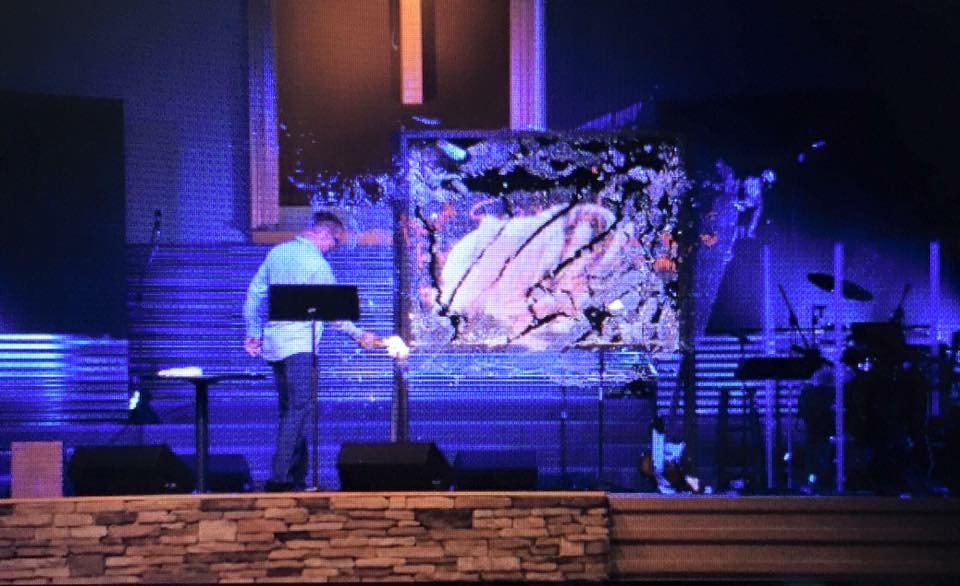 recmds's tweet photo. @ibccorbin great illustration today. Only Christ can wipe away sin! https://t.co/o3wBTJo8Mv