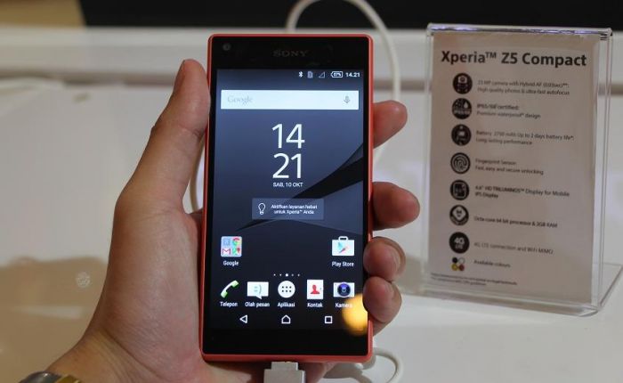 LokadataID's tweet photo. Ponsel cerdas favorit teranyar di #Indocomtech2015. https://t.co/v8Ojug6Cqo https://t.co/s6flYYiyEd
