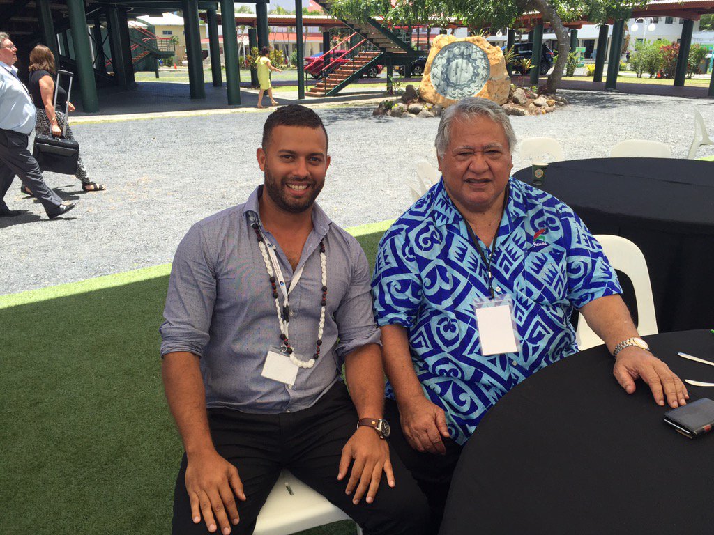 Hatanga's tweet photo. Samoan prime minister #psdw https://t.co/kKbSnJD52F